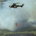 Vatra guta sve pred sobom, požar uništava čuvenu destinaciju! Evakuisano više od 50.000 ljudi, kuće izgorele do temelja…