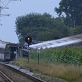 Tragedija u Danskoj: putnički voz udario u cisternu i iskliznuo iz šina
