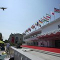 Crveni tepih, gondole i trka za "Zlatnog lava": Zvezde stižu na Filmski festival u Veneciji