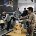 Nova izborna kalkulacija: Kako SNS i Studentska lista usisavaju biračku energiju