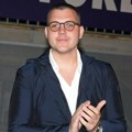 Ovakvog Viktora Živojinovića još niste videli! Pokazao koliki je gospodin (foto)