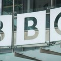 Seksualno zlostavljanje i mediji: BBC voditelj suspendovan zbog optužbi, ali advokat navodne žrtve demantuje tvrdnje koje je…