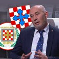 Dragovoljac Peđa pravi "hrvatsku pravoslavnu: Crkvu"?! Suludi skup kod Splita: Imaju i grb po ugledu na Pavelićev