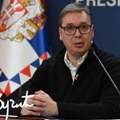 Tačno u 21 čas Vučić se obraća javnosti i odgovara na pitanja gledalaca