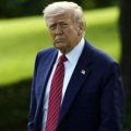 Tramp čestitao Amerikancima Dan sećanja
