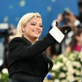 Svi skandali pevačice koja tvrdi da je Kosovo Albanija: Njene pesme peva celi svet, a njoj samo bitno da vređa Srbe