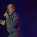 Toni Cetinski zapevao pred prepunim Sava Centrom: Otvorio koncert čuvenim hitom, publika na nogama peva