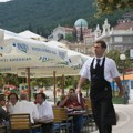 Ovo je sve što treba da znate o sezonskim poslovima na primorju! Evo kakvi su uslovi i zarada: detaljno objašnjenje.