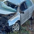 Ispao iz automobila tokom prevrtanja: Tinejdžer (15) nastradao u nesreći na Goliji