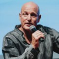 "Da nisam postao glumac, sigurno bih bio kriminalac": Vudi Harelson pevao, igrao, pio, otkrio sve tajne i očarao Sarajevo