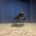 Knić: Koncertni klavir na sceni Doma kulture