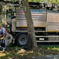 U Zrenjaninu gradski slivnici zapušeni travom i lišćem