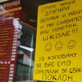 Lep gest Kragujevčanina: Svim školarcima uz kupljen sendvič – poklon