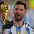 Fudbal: Zlatna lopta osmi put u rukama rekordera Lea Mesija