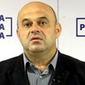 Profesor anatomije hteo „normalno da uđe“ na blokirani Medicinski fakultet
