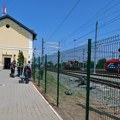 U Železničkoj stanici Petrovaradin postavljena dodatna ograda