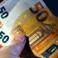 Vučić: Razmišljamo o ograničenju stanarina