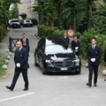 Više od 16.000 ljudi se oprostilo od Armanija u Milanu: Proglašen dan žalosti, poznato gde će biti sahranjen dizajner