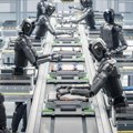 Roboti počeli da sklapaju automobile: Xiaomi testira fabriku budućnosti!