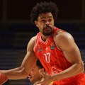 Turski velikan ne štedi - Efes doveo i Malkolma