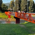 Mostovi na Keju uskoro u novom ruhu. Ljubavni most se farba u narandžastu, boju koja simbolizuje mladost i ljubav, Golemi most…