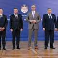 Počeo sastanak predsednika Vučića sa „velikom petorkom”