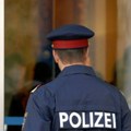 Detalji drame u Beču: Kobre upale u učionicu i zatekle osumnjičenog dečaka sa plastičnim pištoljem