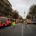 Ogroman požar u restoranu u Berlinu: Više od 100 vatrogasaca na terenu, vatra se proširila na stanove: "Mnogo ljudi je…