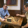 Vučić pre podne očekivao nasilje, popodne igrao šah: "Trenuci relaksacije"