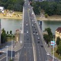 Sve teče, zastoja nema! Brankov poluprazan, samo na Gazeli malo više automobila u smeru ka gradu (foto)