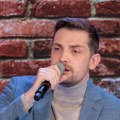 Smrt u domu mirze selimovića: Pevač se oprostio od člana porodice sa velikim bolom