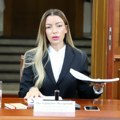 Mesarović u Novom Sadu: Vraćena srpska zastava, tamo gde joj je i mesto