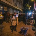 Večeras je održan još jedan protest u Zrenjaninu u znak podrške studentima: „Dosta je – odgovaraćete!“ „Dosta je –…