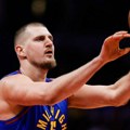 NBA liga se poklonila Nikoli Jokiću: "Najbolji si, samo je jedan igrač ovo uspeo pre tebe"