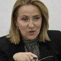 Država mora da bude konkurentan poslodavac