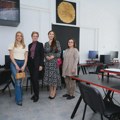 Savremena oprema u zdanju iz 18. veka: Fondacija Mozzart obnovila kabinet Srednje škole „Lukijan Mušicki“ u Temerinu