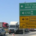 AMSS: Bez većih gužvi na granicama, pojačan saobraćaj na glavnim putnim pravcima