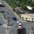 Terazije dobile svoje Terazije: Na kružnom toku osvanula vaga sa dva tasa (foto/video)