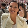 "Oženi me, a na svadbi da nam peva Dara": Ninu Badrić mlađi kolega oborio s nogu, oduševljeno mu se obratila