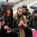 „Puca na četvrtom spratu. Neću da umrem“: Jezive ispovesti studenata fakulteta u Pragu koji su samo pukom srećom izbegli…