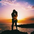 5 znakova Zodijaka pronaći će ljubav od juna do avgusta 2024. i uživati u letu strasti i romantike