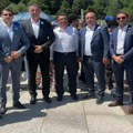 Delegacija Novog Pazara i ove godine u Srebrenici (FOTO)