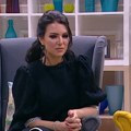 Naša pevačica slomljena zbog smrti majke Potresne reči slamaju na komade: "Oprosti mi, mama"