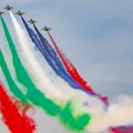 Емирати представили ново рухо старе акробатске ескадриле: Уместо италијанских - кинески авиони