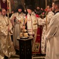 Patrijarh Porfirije služi liturgiju u manastiru Visoki Dečani