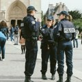 Muškarac se zabarikadirao u Kanu sa trogodišnjom ćerkom