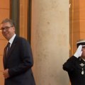 Predsednik Vučić stigao u Jelisejsku palatu Makron priređuje svečanu večeru