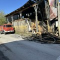 Tragedija u selu Trnava kod Novog Pazara: Požar uništio fabriku peleta i nameštaja
