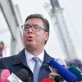 Bez priče o akušerskom nasilju u Vranju, Vučić radije o rekonstrukciji Bolnice i investicijama