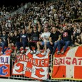 Gobeljić derbi pratio sa delijama: Fudbaler OFK Beograda gledao meč sa severa stadiona Partizana, pa sa igračima slavio…